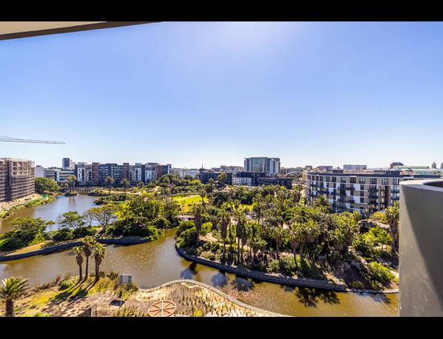 2 BEDROOM APARTMENT FOR SALE IN CENTURY CITY